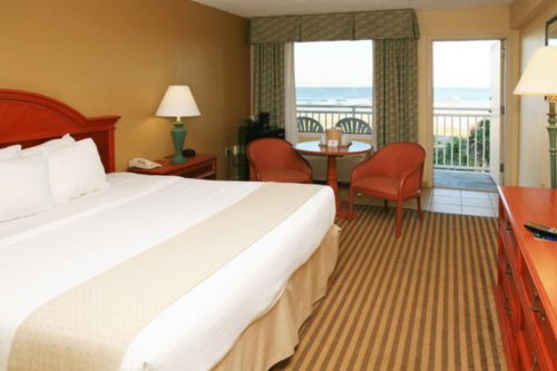 Holiday Isle Oceanfront 002